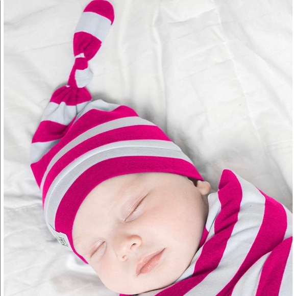 🐣 Super Soft Swaddle Blanket + Newborn Hat Set 🐣 - Picture 5 of 15